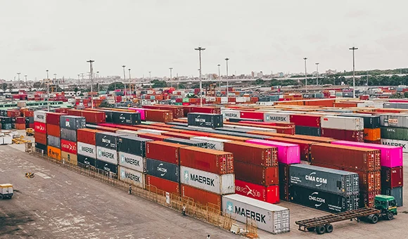 Shipping-Logistics-Services_3